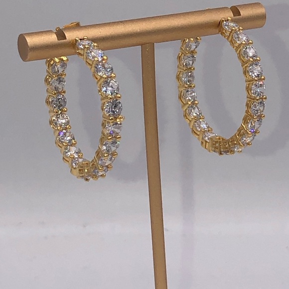 Neiman Marcus Jewelry - 4.5ct  Inside-Out Hoops